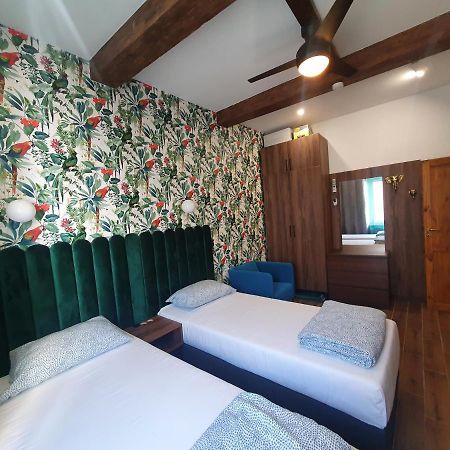 Luxurio Rooms With Baths Livorno Exteriér fotografie