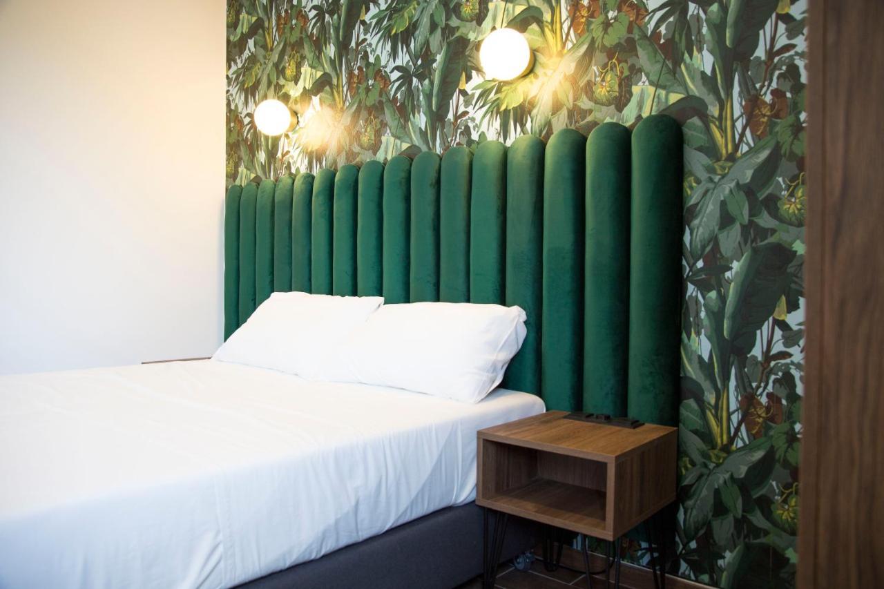 Luxurio Rooms With Baths Livorno Exteriér fotografie