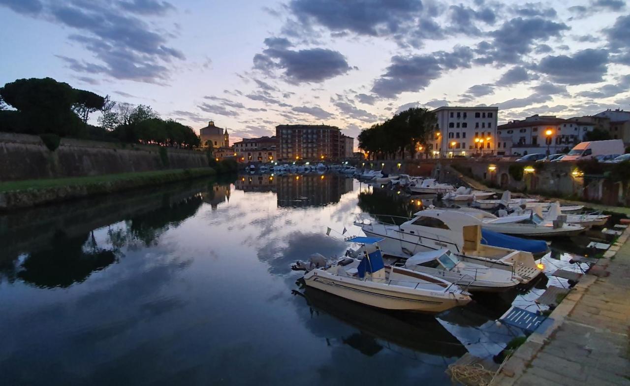 Luxurio Rooms With Baths Livorno Exteriér fotografie